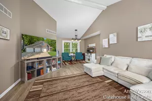 6007 Arroyo Vista Dr NE, Rockford, MI 49341 - Photo 9