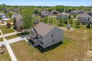 8376 N Oaks Ct, Grand Blanc, MI 48439 - Photo 41
