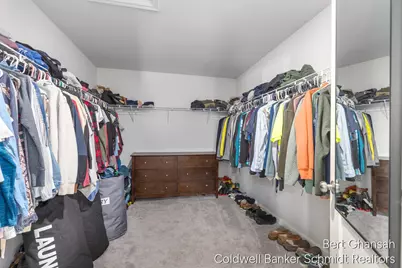 8376 N Oaks Court, Grand Blanc, MI 48439 - Photo 23