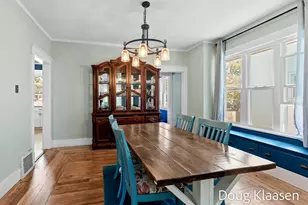 67 W 18th St, Holland, MI 49423 - Photo 9