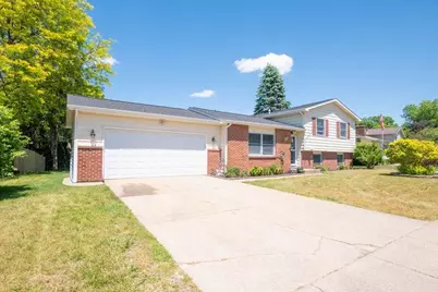 1804 Woodland Drive, Portage, MI 49024 - Photo 3