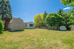 1804 Woodland Dr, Portage, MI 49024 - Photo 31