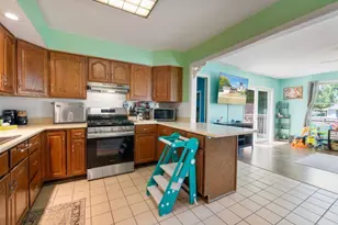 1804 Woodland Dr, Portage, MI 49024 - Photo 11