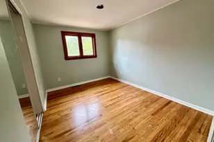 21489 Danbury St, Woodhaven, MI 48183 - Photo 15