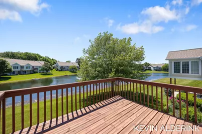 8872 N Peninsula Court, Zeeland, MI 49464 - Photo 3