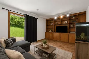 5705 Gatewood Dr SE, Grand Rapids, MI 49508 - Photo 13