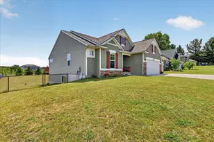 5832 Thornapple River Dr SE, Grand Rapids, MI 49512 - Photo 3