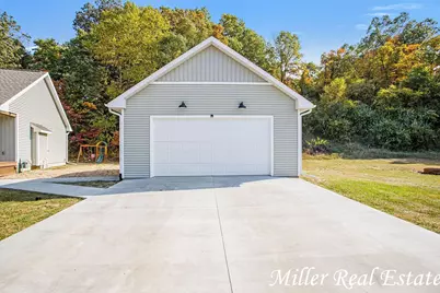 14607 North Avenue, Bellevue, MI 49021 - Photo 3