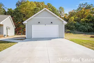 14607 North Ave, Bellevue, MI 49021 - Photo 3