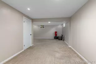 3026 Creek Ridge Dr, Hudsonville, MI 49426 - Photo 23