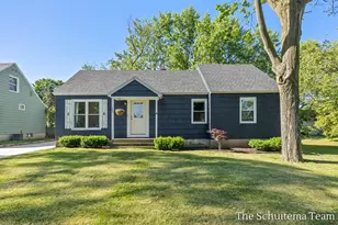 640 E 11th St, Holland, MI 49423 - Photo 1