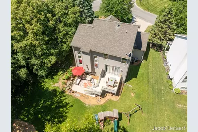 5300 Stone Briar Court SE, Kentwood, MI 49512 - Photo 3