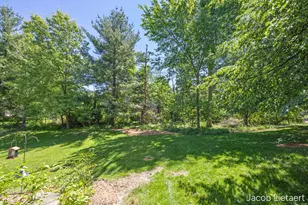 5300 Stone Briar Ct SE, Kentwood, MI 49512 - Photo 47
