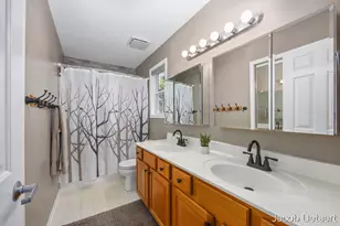 5300 Stone Briar Ct SE, Kentwood, MI 49512 - Photo 25