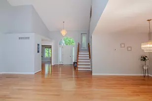 2402 Meadowridge Ct, Ann Arbor, MI 48105 - Photo 19