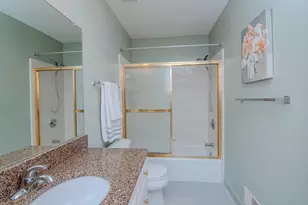 2402 Meadowridge Ct, Ann Arbor, MI 48105 - Photo 65