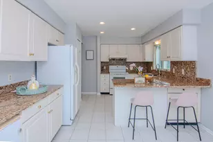 2402 Meadowridge Ct, Ann Arbor, MI 48105 - Photo 29