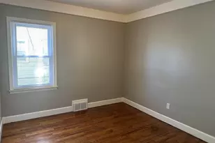 19348 Washtenaw St, Harper Woods, MI 48225 - Photo 13