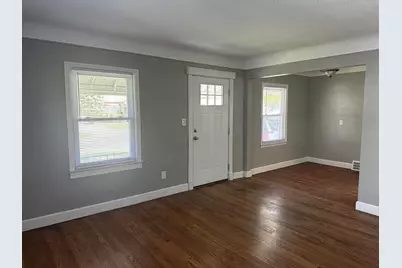 19348 Washtenaw Street, Harper Woods, MI 48225 - Photo 5