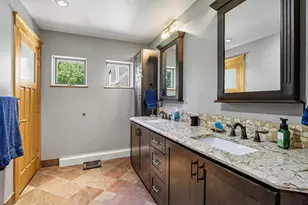 829 S Lincoln St, Greenville, MI 48838 - Photo 21