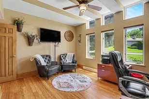 829 S Lincoln St, Greenville, MI 48838 - Photo 9