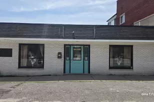 15040 E 9 Mile Rd, Eastpointe, MI 48021 - Photo 1