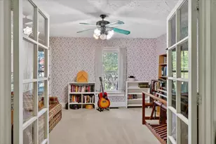 703 E Osterhout Ave, Portage, MI 49002 - Photo 9
