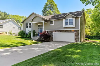 15096 Oakland Street, Spring Lake, MI 49456 - Photo 7