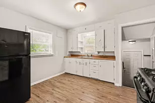 3329 Sanford St, Muskegon, MI 49444 - Photo 7