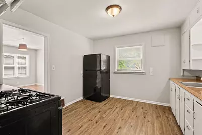 3329 Sanford Street, Muskegon, MI 49444 - Photo 9