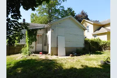 210 W Ash Street, Albion, MI 49224 - Photo 5