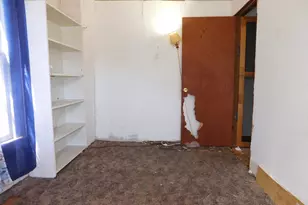 210 W Ash St, Albion, MI 49224 - Photo 9