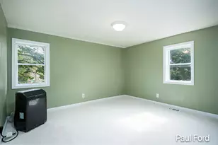 924 Hall St SE, Grand Rapids, MI 49507 - Photo 15