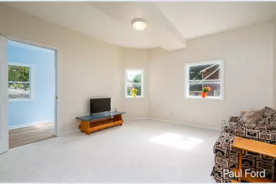 924 Hall Street SE, Grand Rapids, MI 49507 - Photo 3