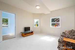 924 Hall St SE, Grand Rapids, MI 49507 - Photo 3