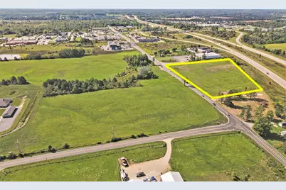 14291 White Creek Avenue NE, Cedar Springs, MI 49319 - Photo 3