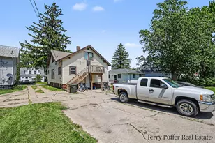 1093 W Southern Ave, Muskegon, MI 49441 - Photo 27