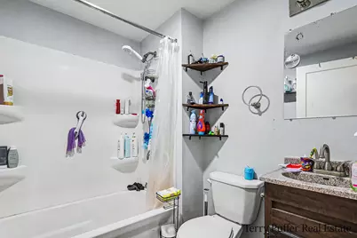 1093 W Southern Avenue, Muskegon, MI 49441 - Photo 21