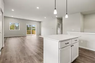 71348 Embassy Rd, Edwardsburg, MI 49112 - Photo 5