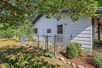 21 N Clymer Street, Pentwater, MI 49449 - Photo 25