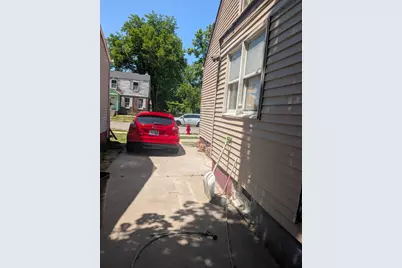 15364 S Freeland Street, Detroit, MI 48227 - Photo 5