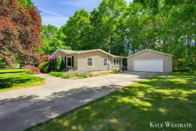14128 Luckett Lane, Grand Haven, MI 49417 - Photo 3