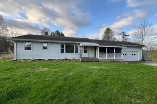 3334 W Glendora Rd, Three Oaks, MI 49128 - Photo 1