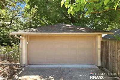 1741 Godwin Avenue SE, Grand Rapids, MI 49507 - Photo 3