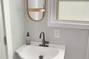 1211 Sigsbee St SE, Grand Rapids, MI 49506 - Photo 11