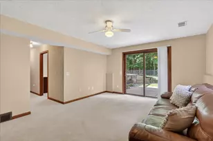 2467 Palm Dale Dr SW, Wyoming, MI 49418 - Photo 29