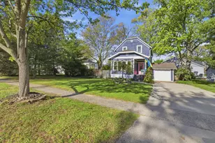 115 N Lake Ave, Spring Lake, MI 49456 - Photo 21