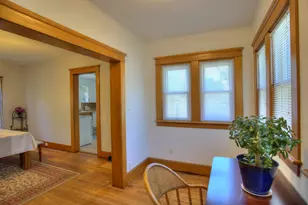 307 Douglas St, Jackson, MI 49203 - Photo 23