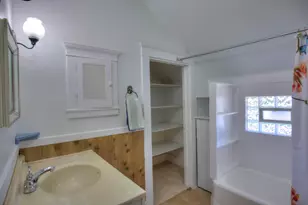 307 Douglas St, Jackson, MI 49203 - Photo 55