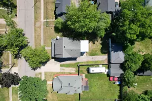 307 Douglas St, Jackson, MI 49203 - Photo 89